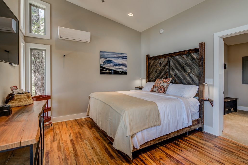 bedroom in cabin