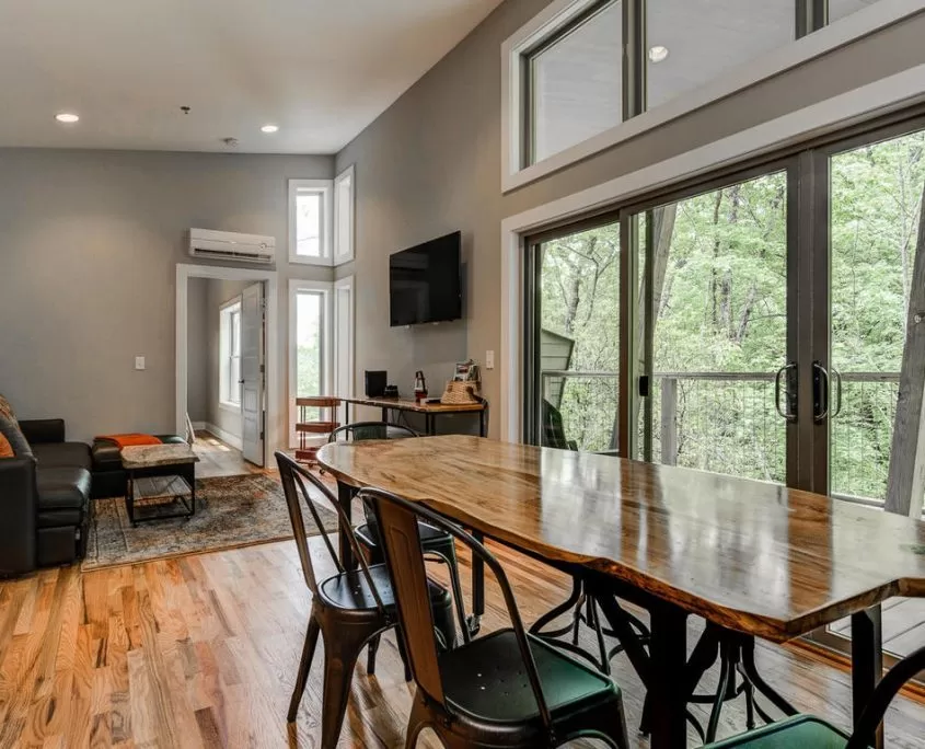 71 Wilderness Trail Rd - dining area